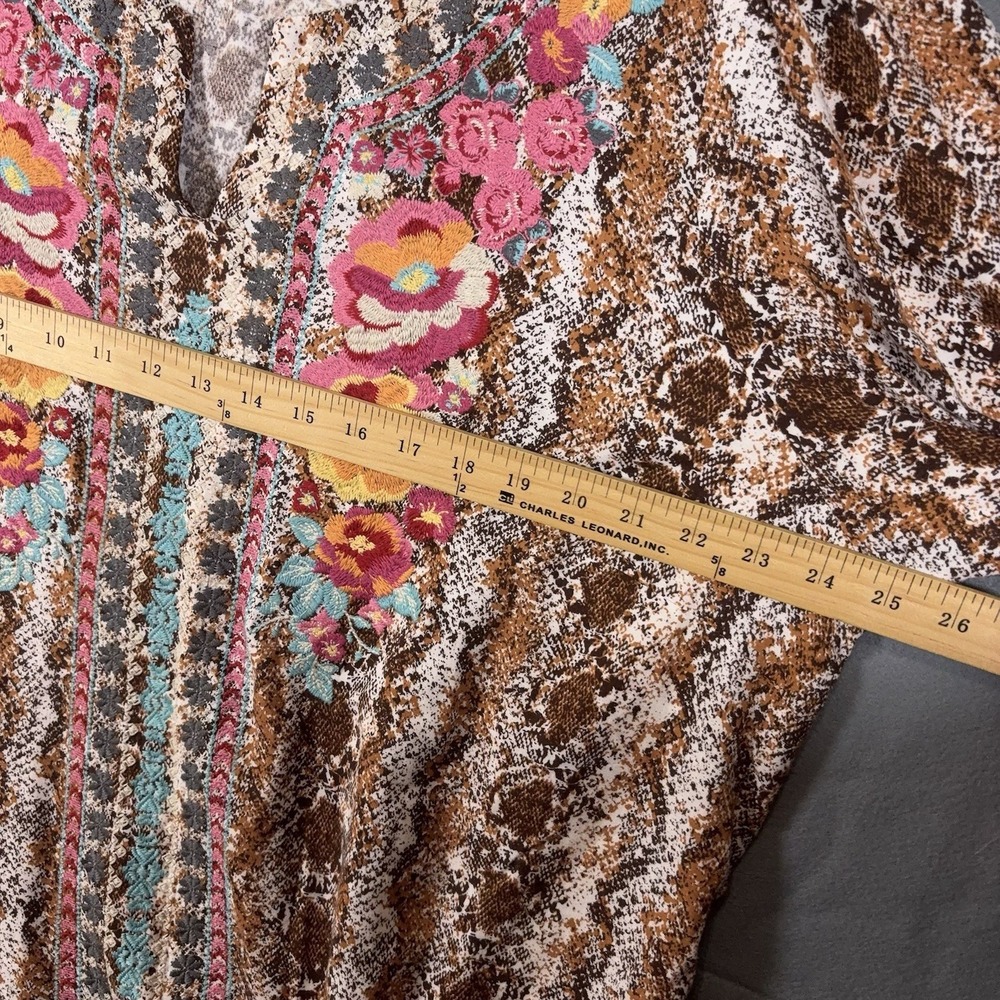 Savanna Jane Brown Multi Floral Embroidered V-Neck Blouse - Picture 9 of 9
